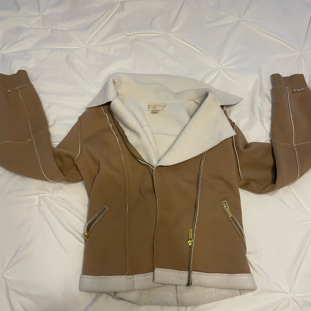 Michael Kohrs Suede like? coat. Womens. super soft & comfortable. Hardly worn.